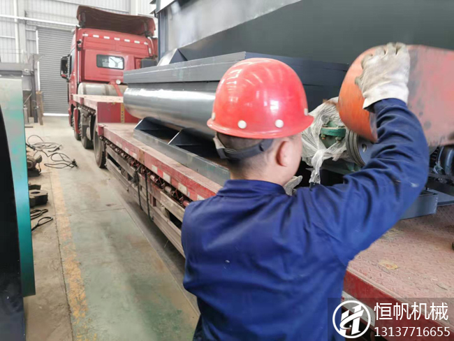 貴州有機肥生產線攪拌機發(fā)貨