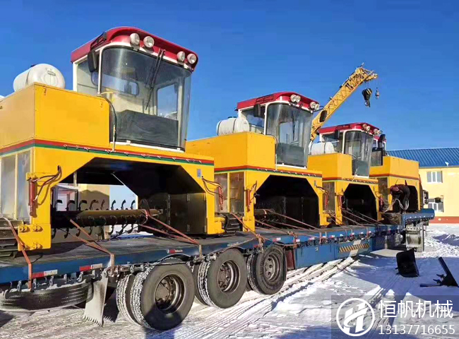 寒冷的冬季恒帆履帶翻拋機(jī)的到來(lái)為內(nèi)蒙古呼倫貝爾送來(lái)了“溫暖”(圖2) 履帶翻拋機(jī)