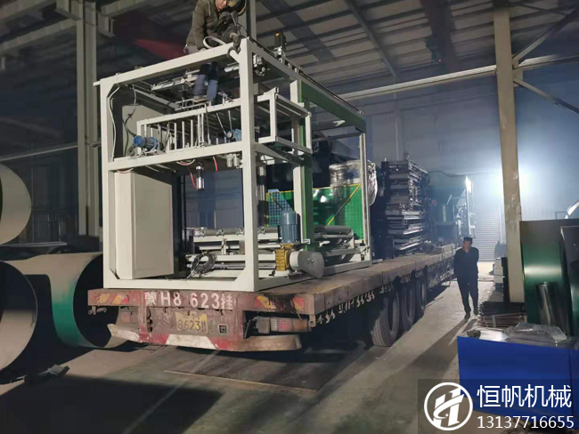 內(nèi)蒙古年產(chǎn)1萬噸牛糞有機(jī)肥顆粒生產(chǎn)線發(fā)貨(圖6) 牛糞有機(jī)肥生產(chǎn)線設(shè)備